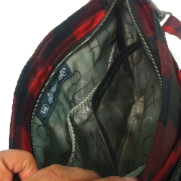 Lug Shimmy SE Crossbody Bag - Picture 9 of 9